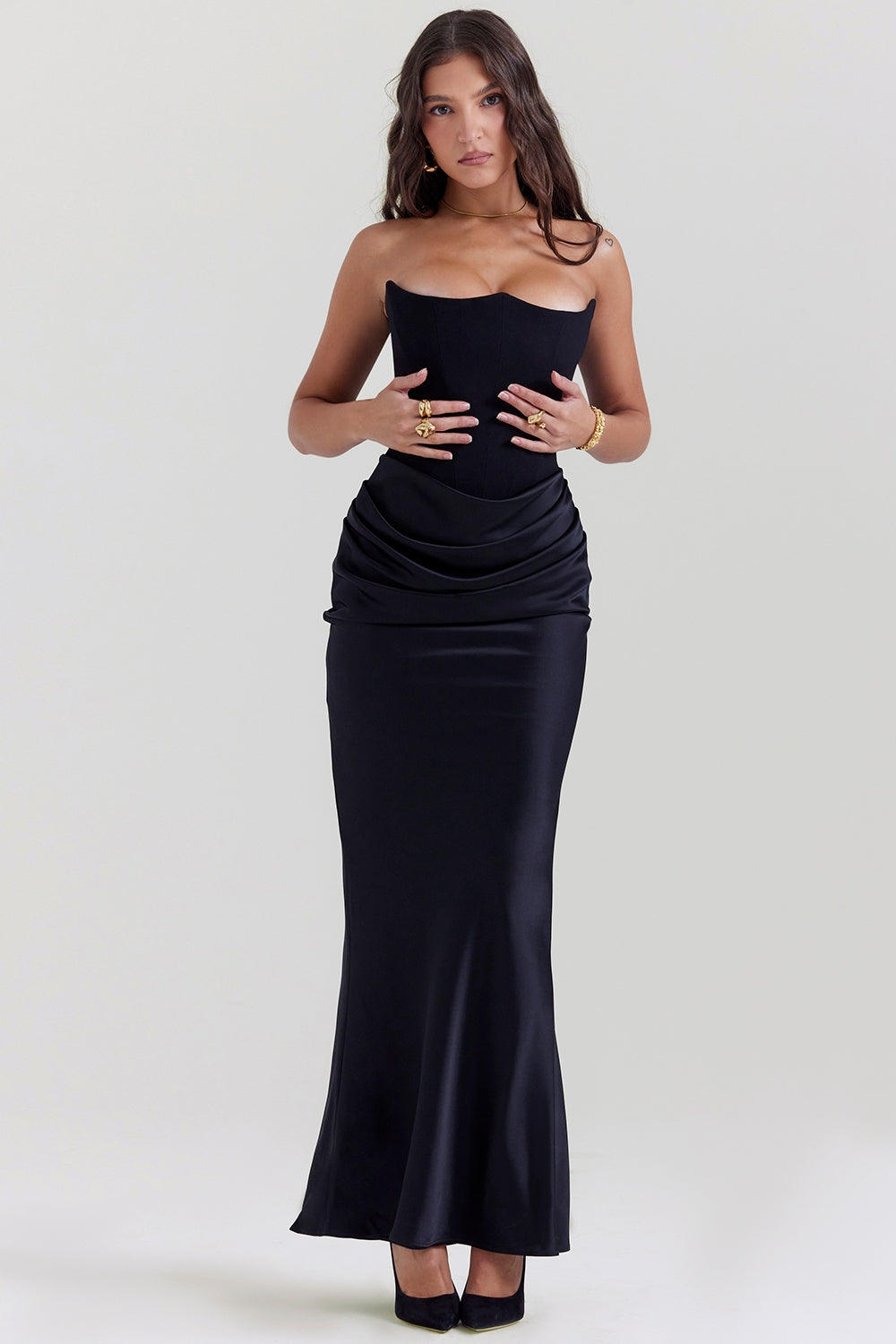 SERAPHINE CREPE GOWN - BLACK